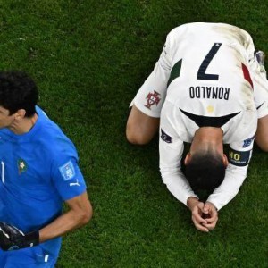 体育赛事-一夫当关零封西葡两“牙”！摩洛哥门神缔造黑马奇迹