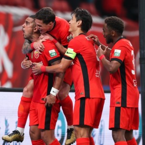 记者：不认为海港具备夺冠实力，坐等中超冠军最后1分钟产生